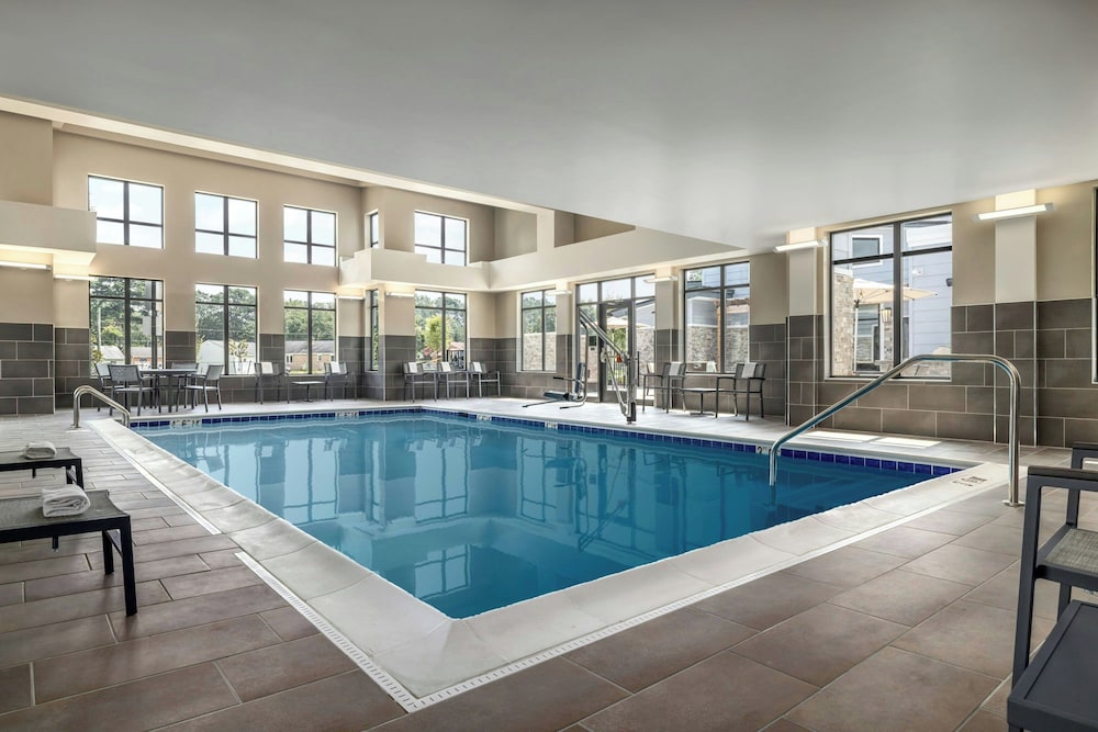 Residence Inn By Marriott Richmond Airport 9/36