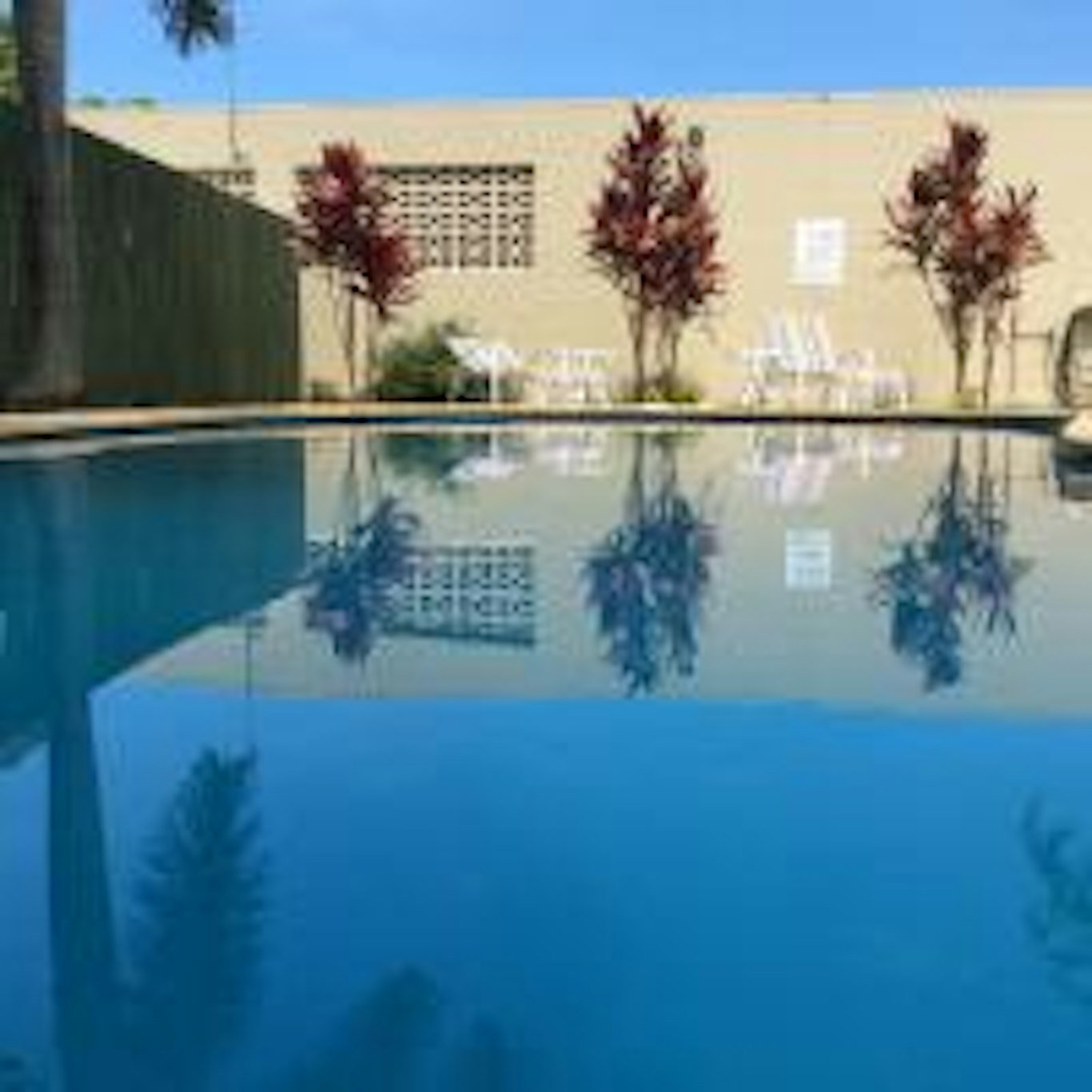 Demi View Motel 8/45