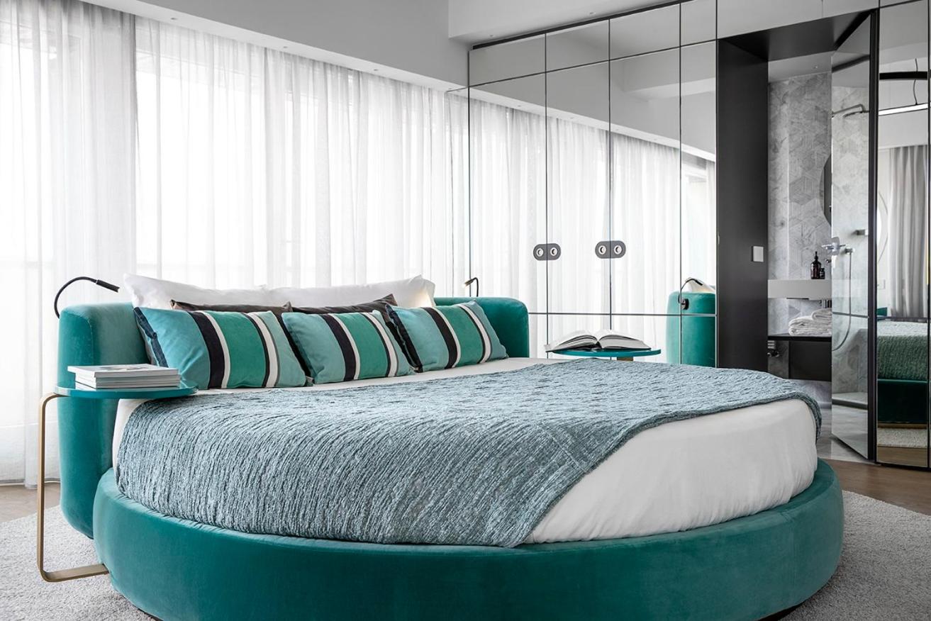 Penthouse Suite