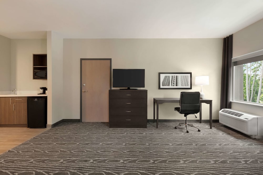 La Quinta Inn Suites By Wyndham Rock Hill 47/61