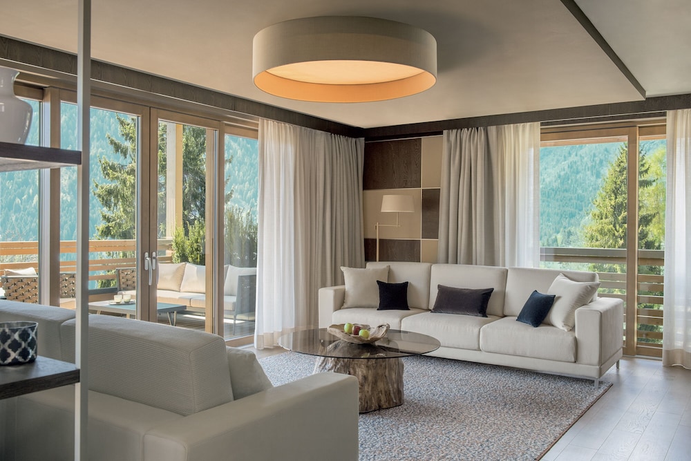 Lefay Resort and SPA Dolomiti 26/46