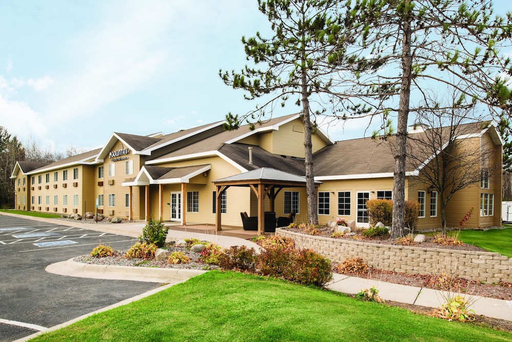 Country Inn and Suites By Radisson Grand Rapids Mn 2/17