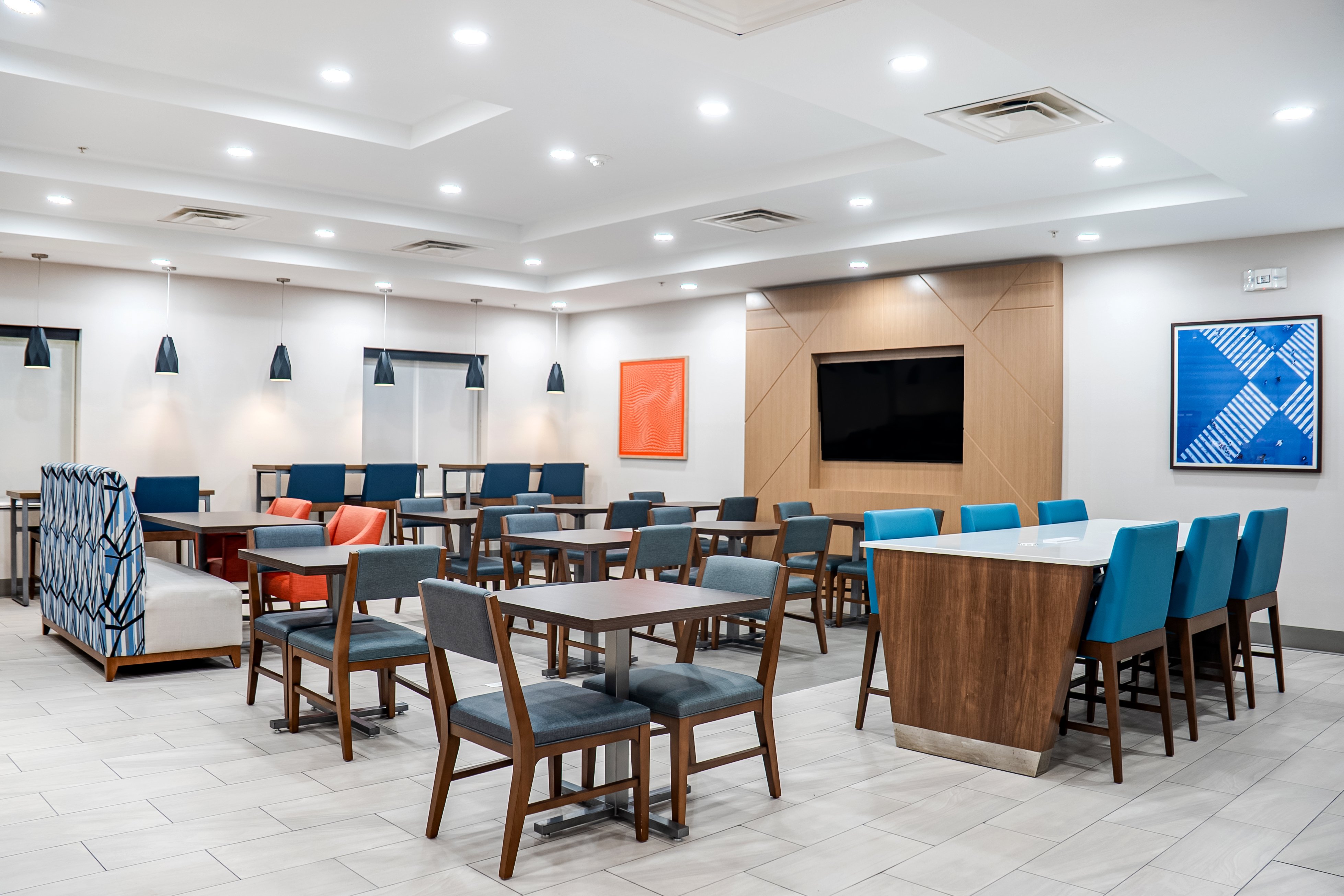Holiday Inn Express Hotel Suites Saint Augustine North 70/77