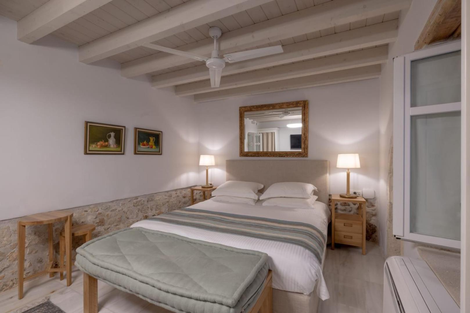 2 Bedrooms, Town House