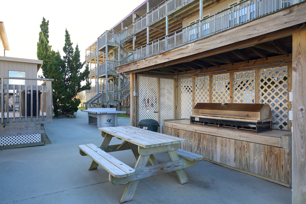 Outer Banks Beach Club 13/51