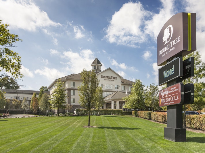 Doubletree By Hilton Hotel Nanuet 60/62