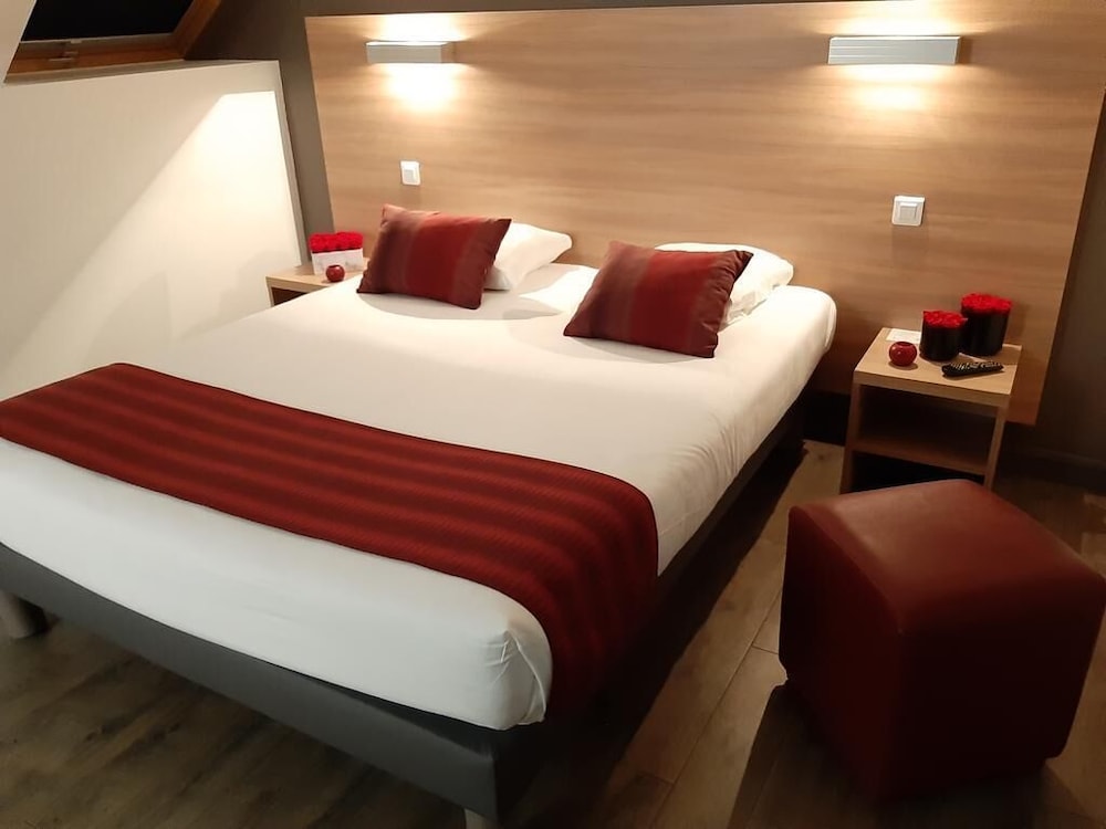 Brit Hotel Besancon l'Horloge 15/50