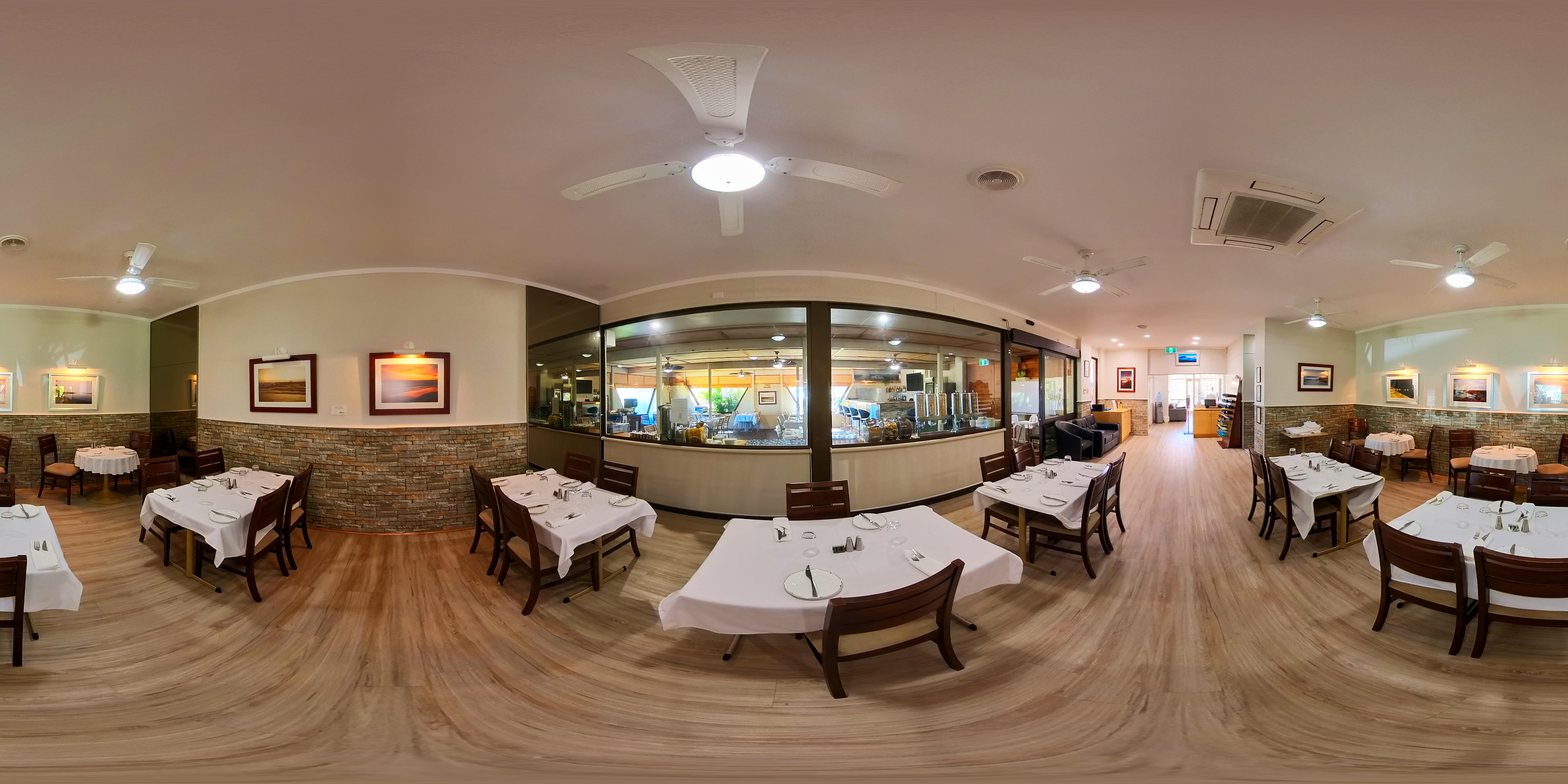 Hospitality Carnarvon, SureStay Collection By Best Western 32/54