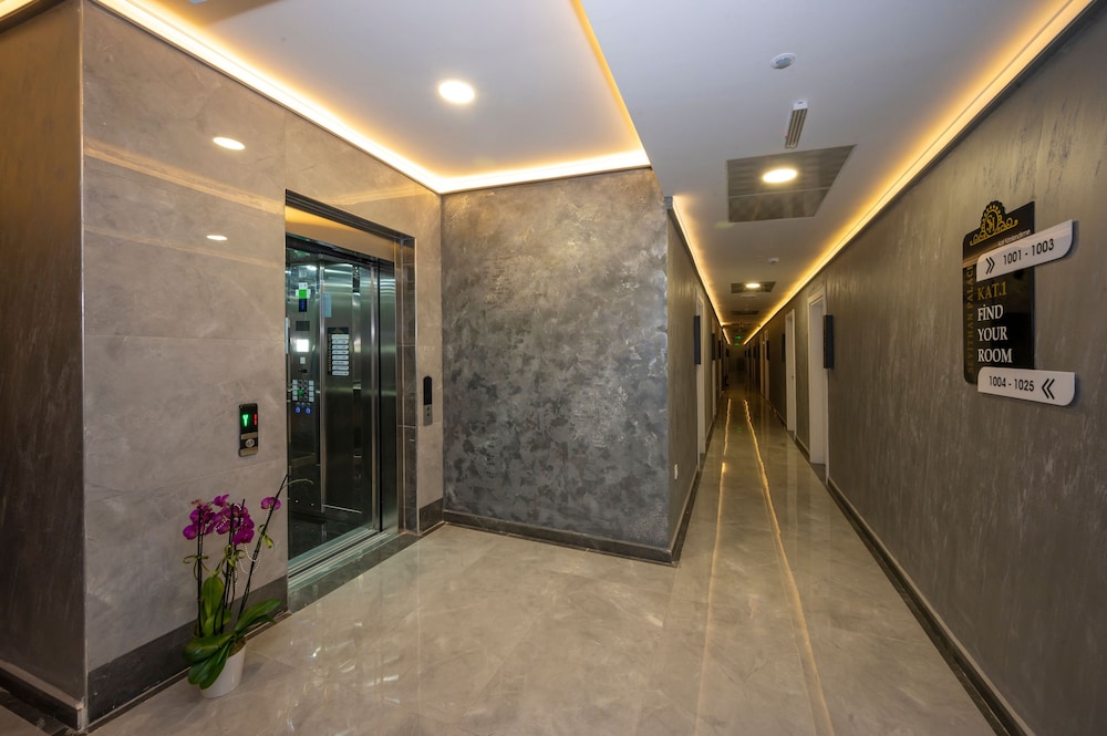Seyithan Palace Spa Hotel 8/24