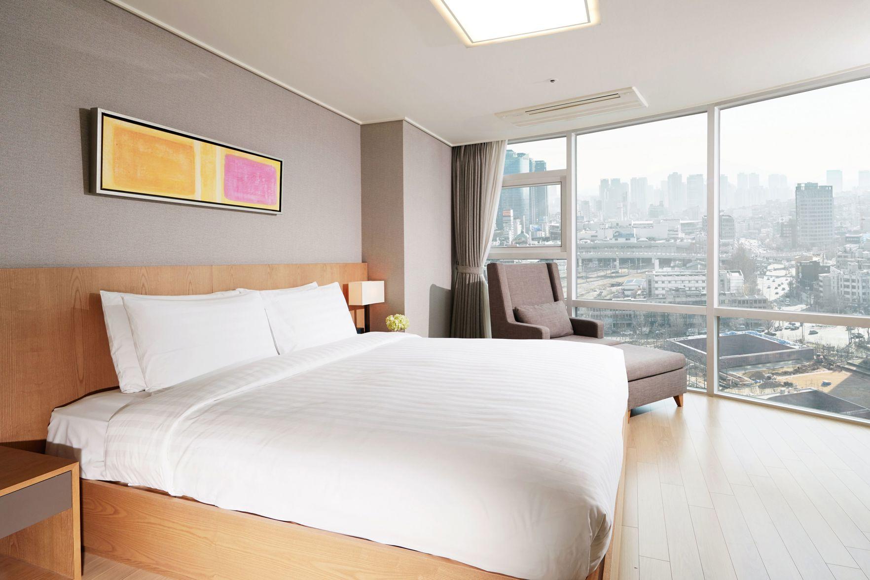 2 Bedrooms, Super, Deluxe