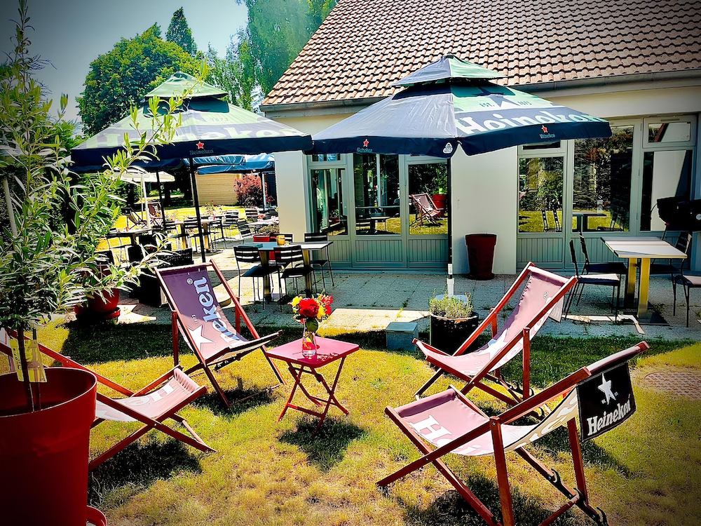 Hotel Campanile Montargis Amilly 61/64