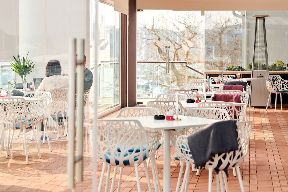 Ribarska Koliba Resort 53/75