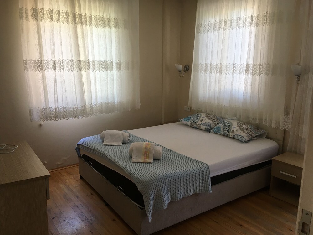 Gerence Otel 25/50