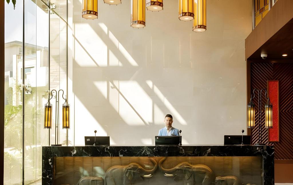 Chimelong Xiangjiang Hotel (Guangzhou Chimelong Safari Park) 7/47