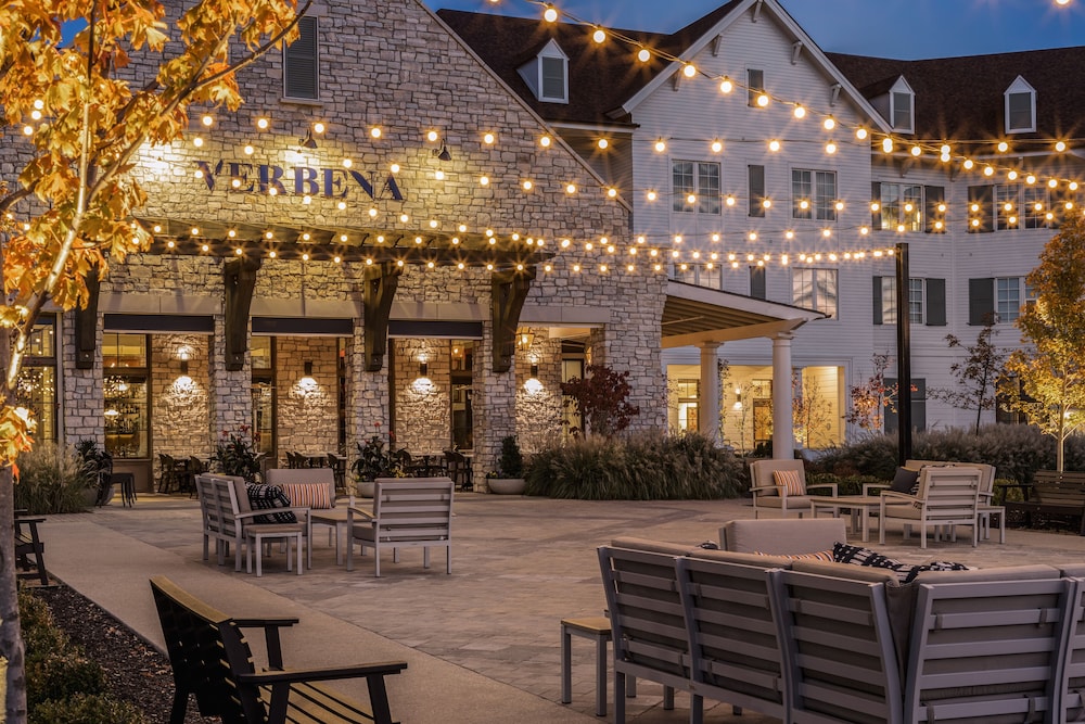 The Inn At Meadowbrook 32/50