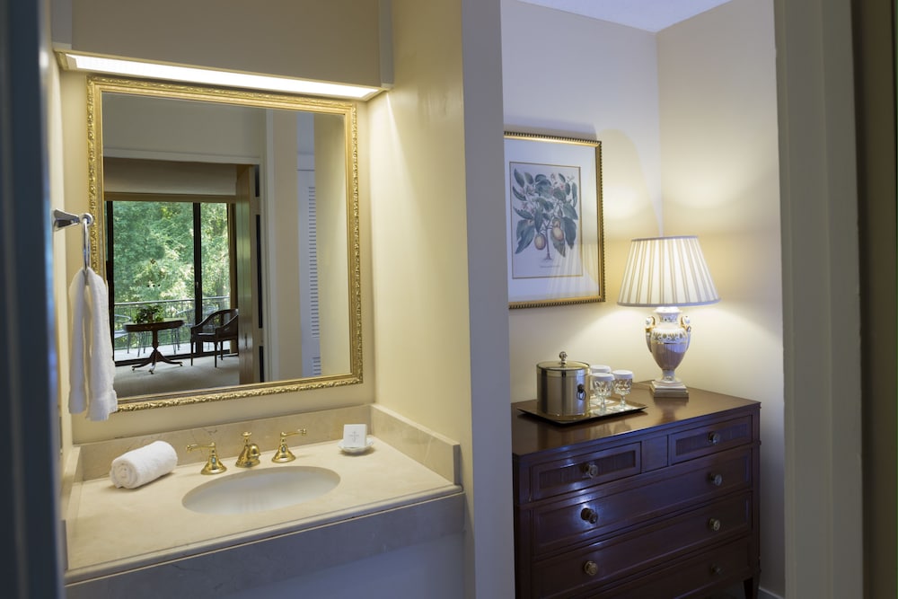 The Griffin Hotel - A Colonial Williamsburg Hotel 24/61