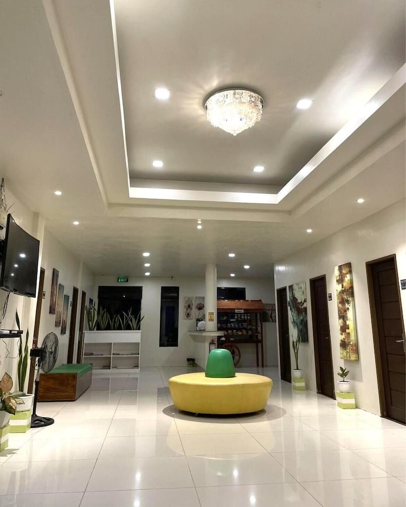 Sulit Budget Hotel 5/24
