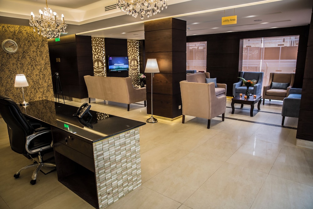 Naylover Hotel Suites 38/50