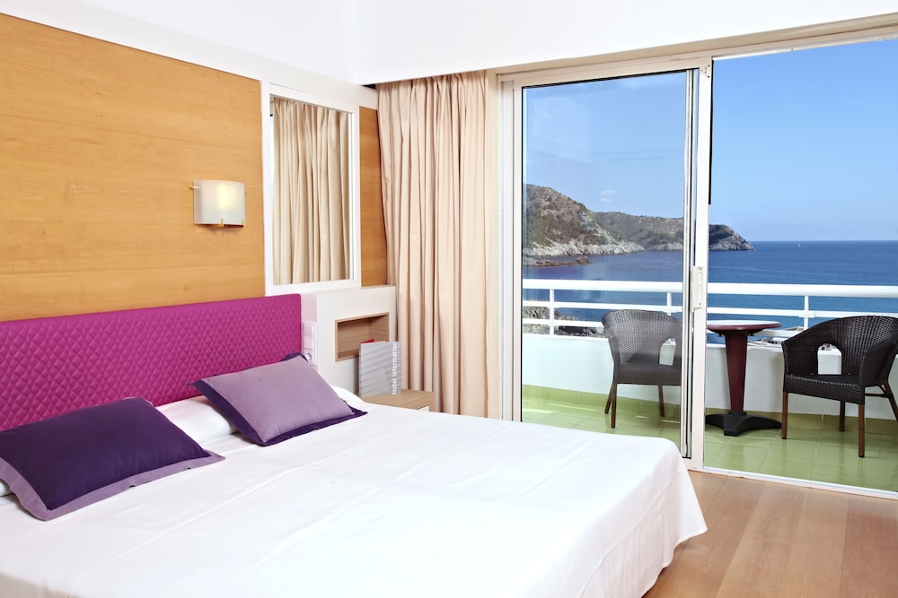 Hotel Spa S Entrador Playa 18/74