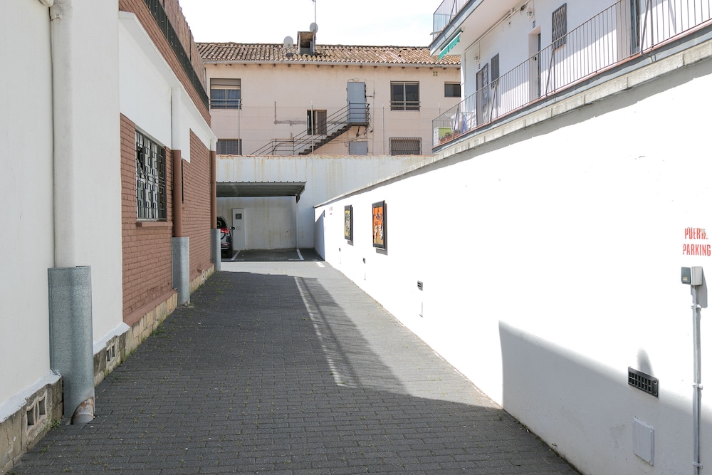 Hotel 139 58/63