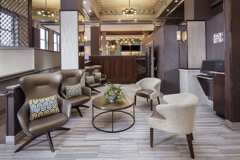 Courtyard By Marriott Cape Girardeau Downtown 30/42