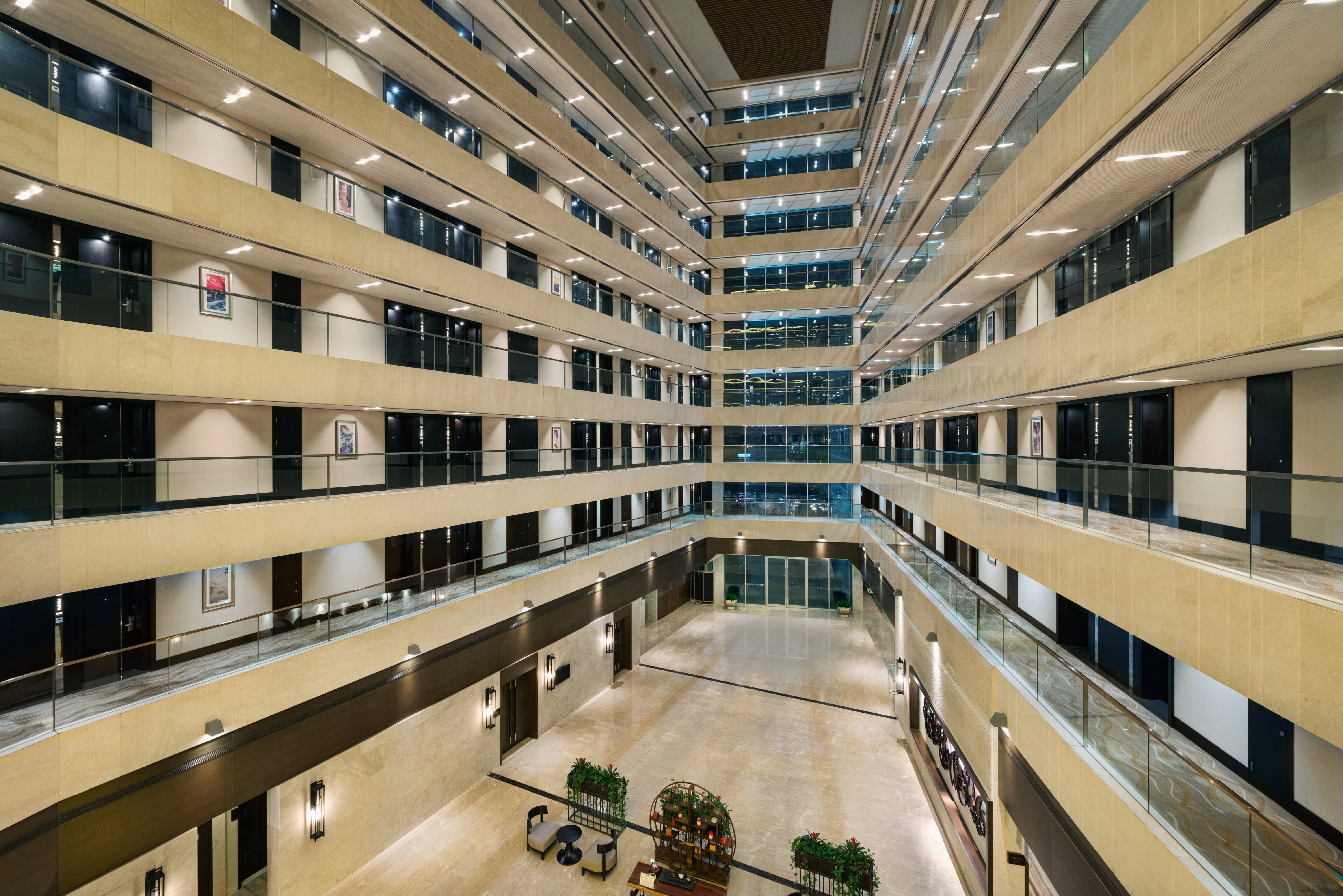 Crowne Plaza Shanghai Xiayang Lake 4/50