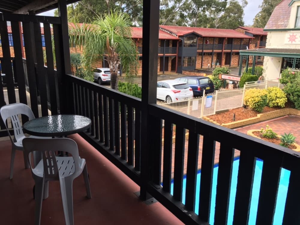 Maclin Lodge photo3