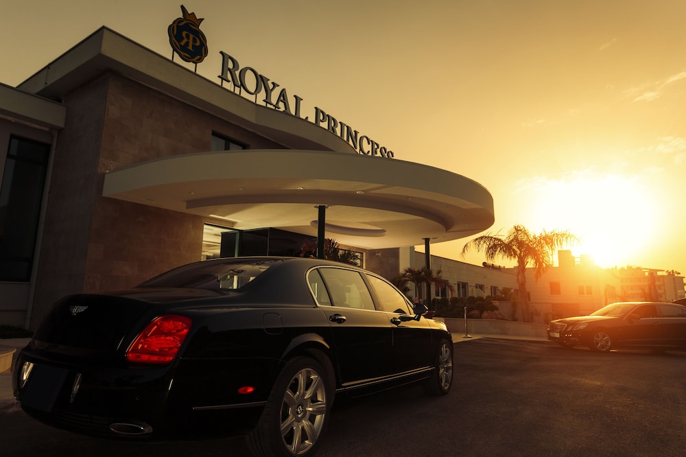 Royal Princess Hotel 42/50