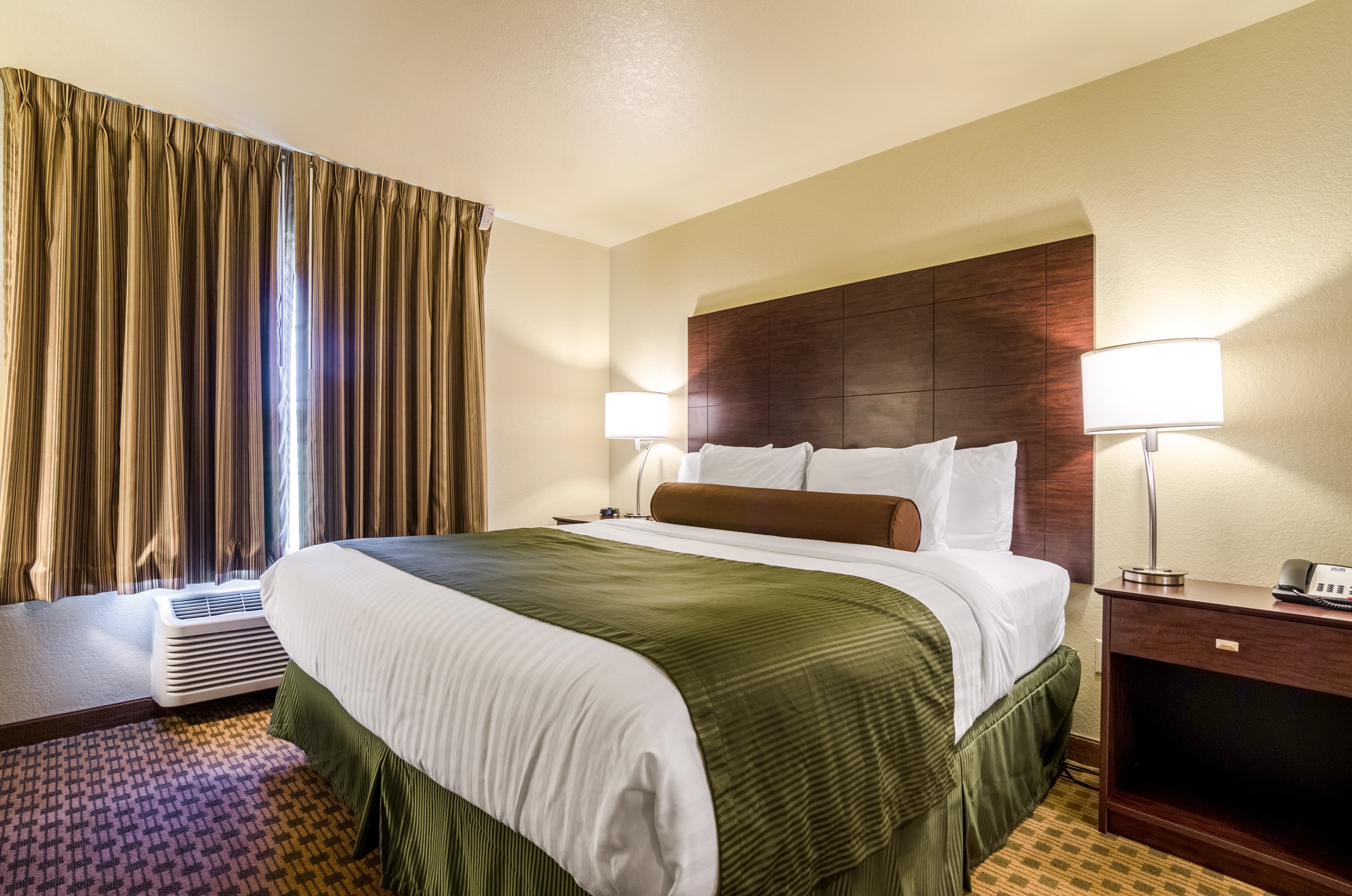 Cobblestone Inn and Suites Cambridge 10/38