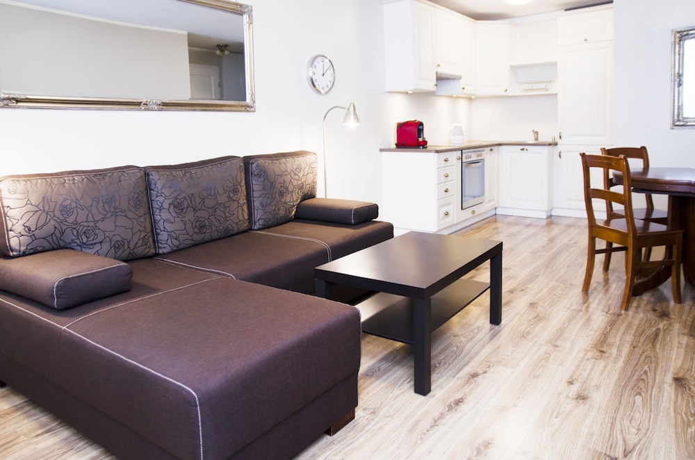 Hosapartments City Center 30/48