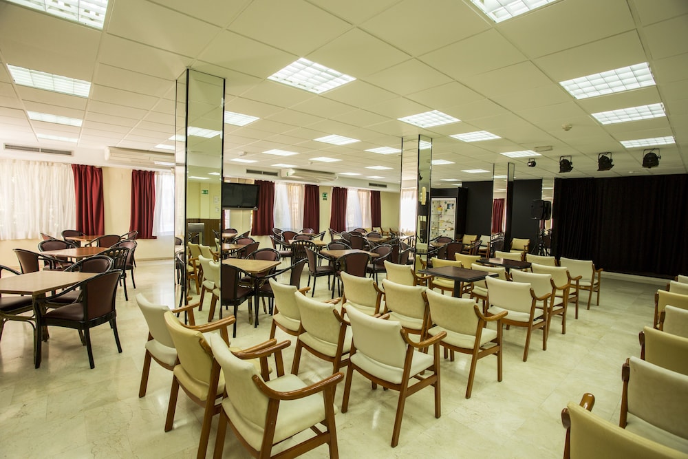 Magic Villa Benidorm Hotel 18/27