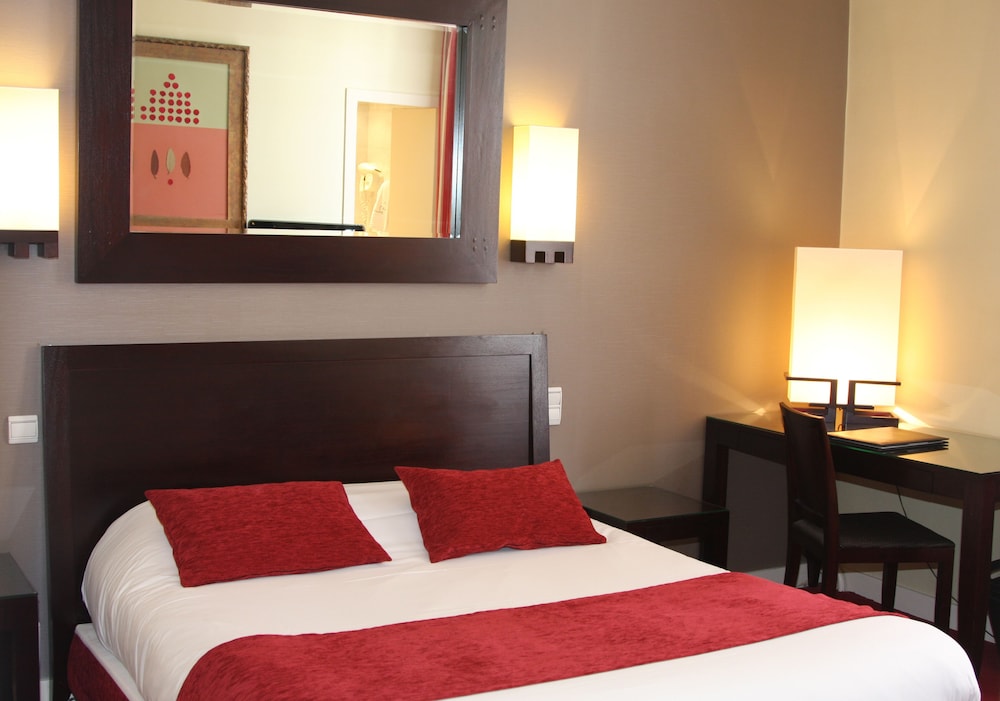 Hostellerie Du Chapeau Rouge 18/49