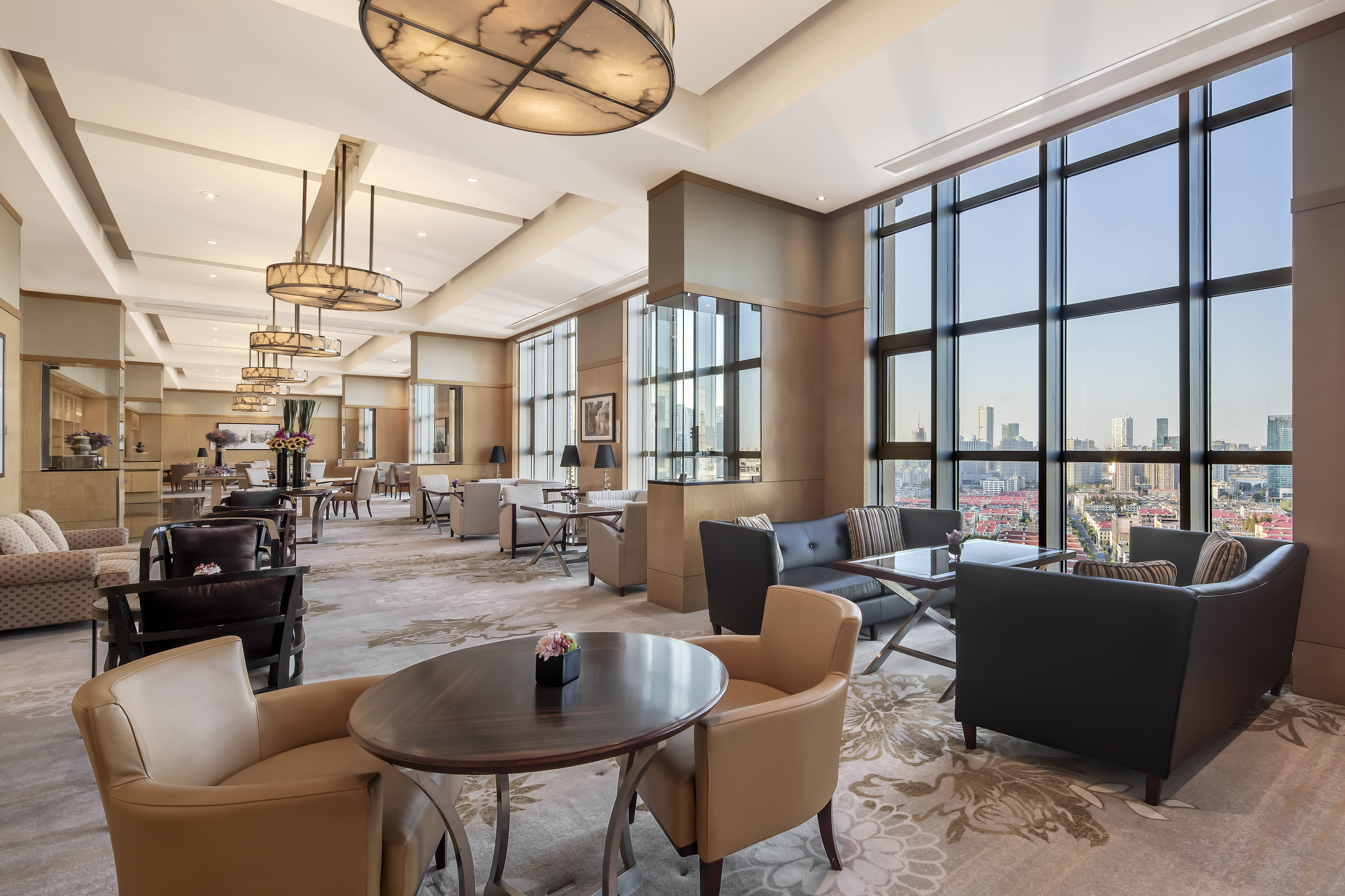 Intercontinental Shanghai Pudong 49/78