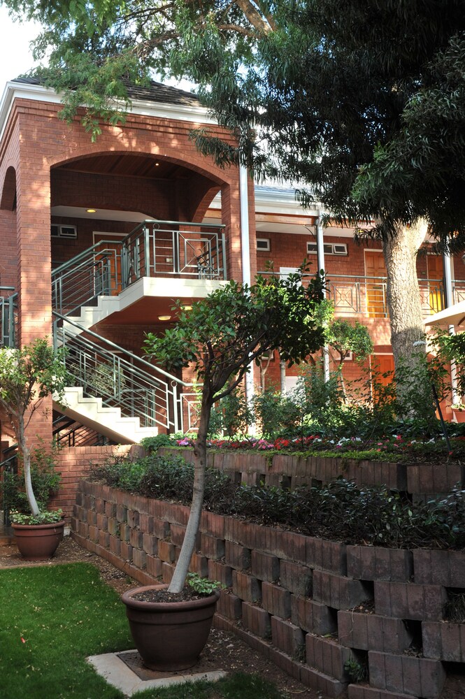 Faircity Falstaff Hotel 1/58