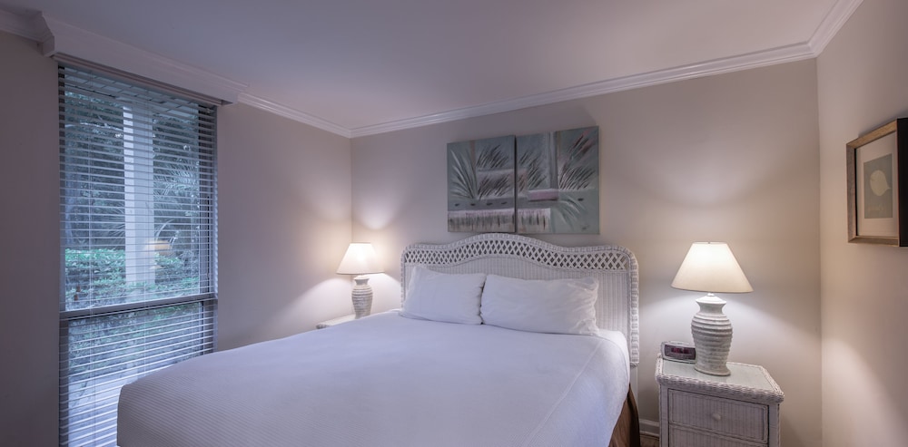Villas By the Sea Resort Conference Center 16/73
