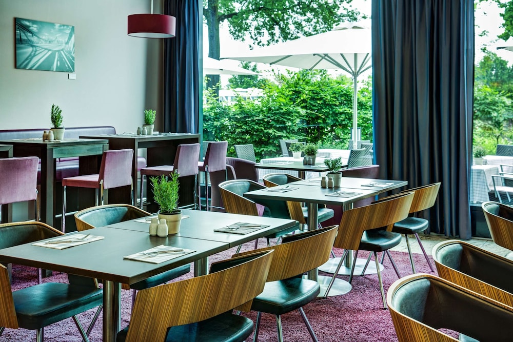 IntercityHotel Berlin Airport Area North 28/43