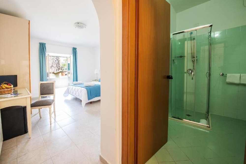 Hotel Parco Delle Agavi 44/45
