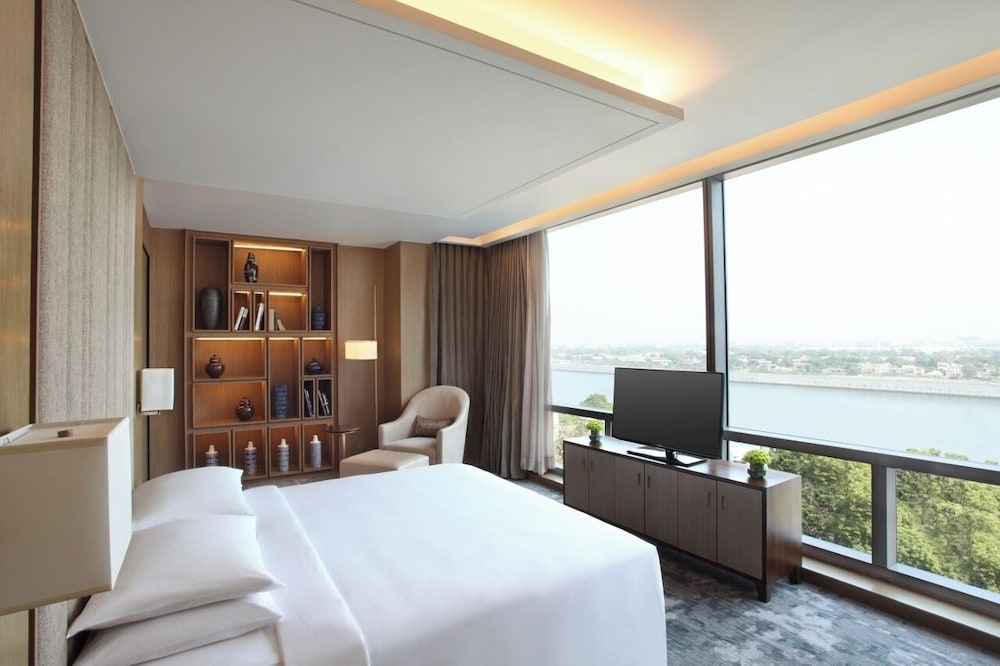 Hyatt Regency Ahmedabad 20/80