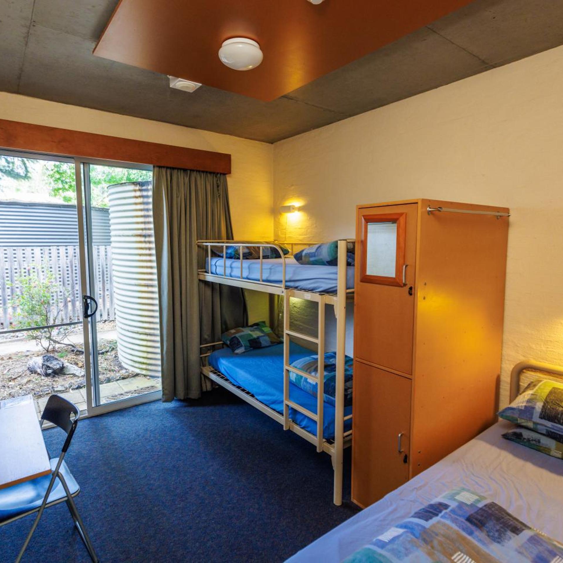YHA Grampians Eco Halls Gap 15/63