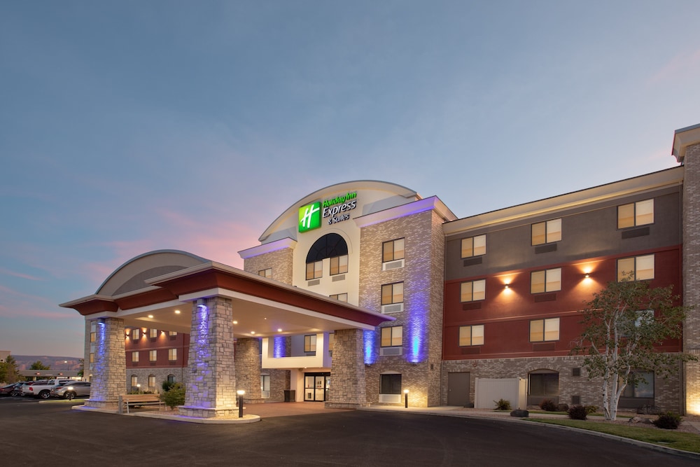Holiday Inn Express Hotel Suites Grand Junction 1/96