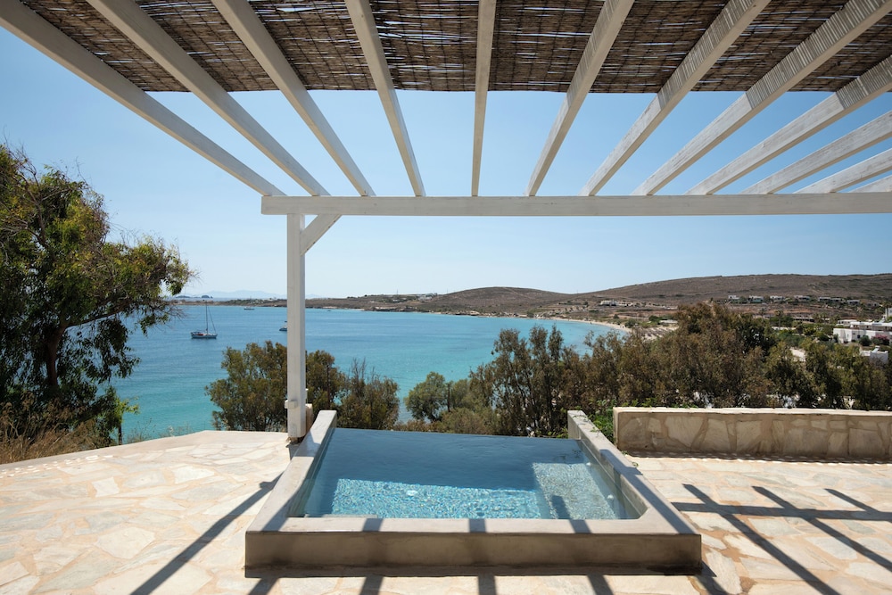 Krios Luxury Suites 27/50