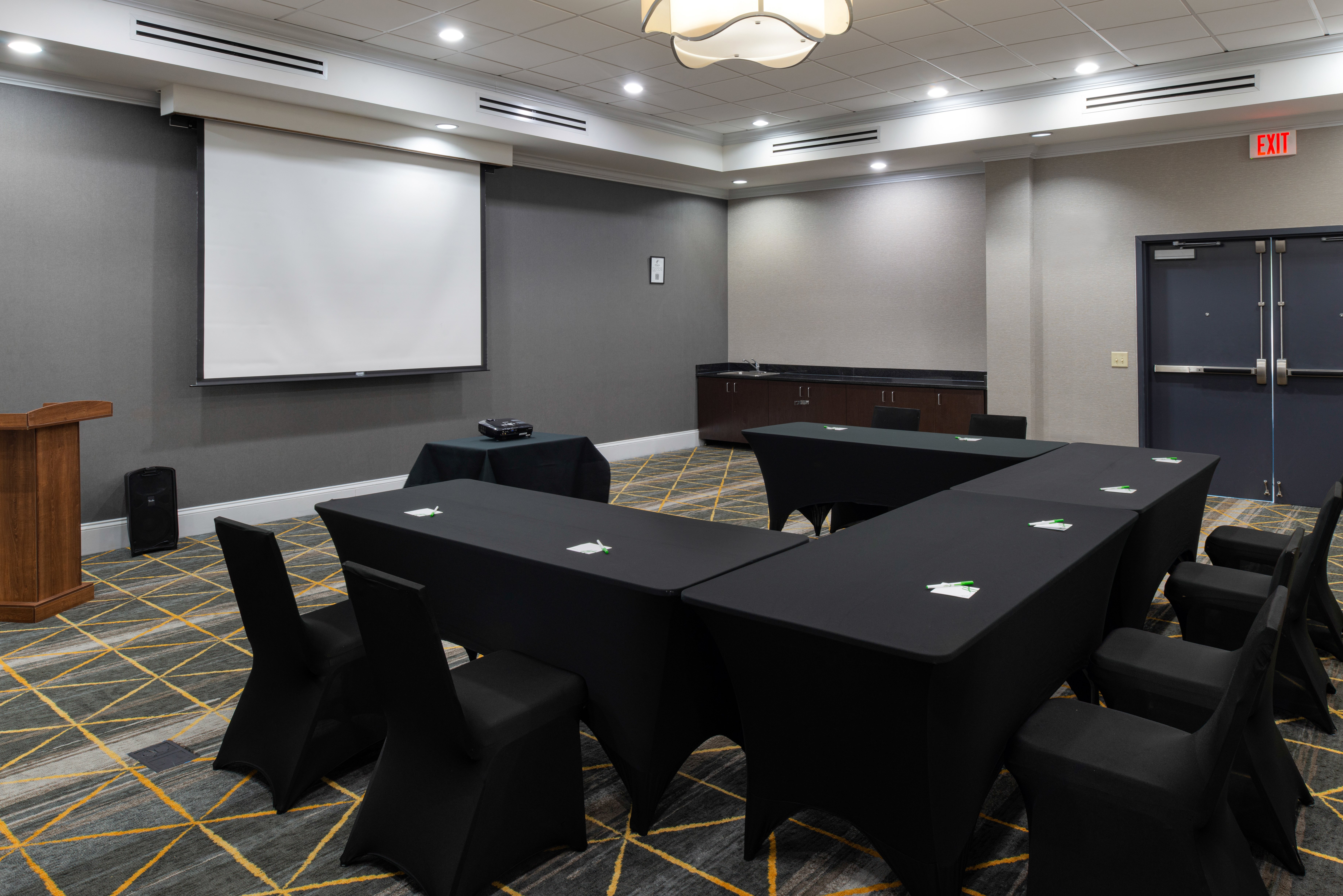 Holiday Inn Rock Hill 58/72