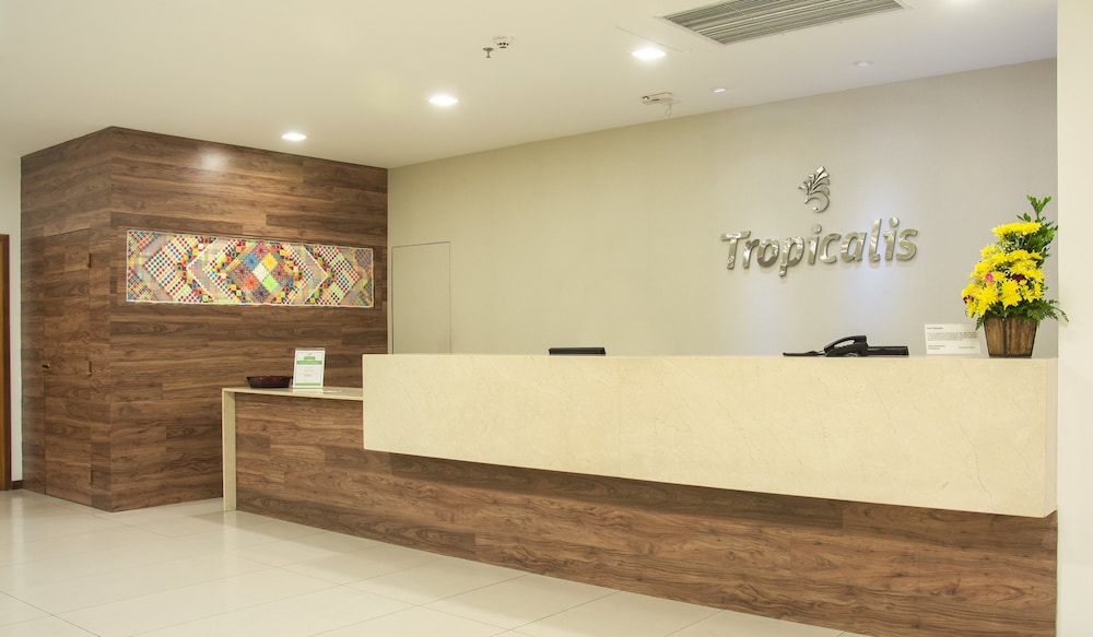 Palms Ponta Verde by Tropicalis 6/50