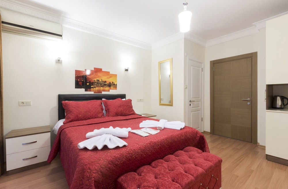 Zendy Suite Hotel 44/88