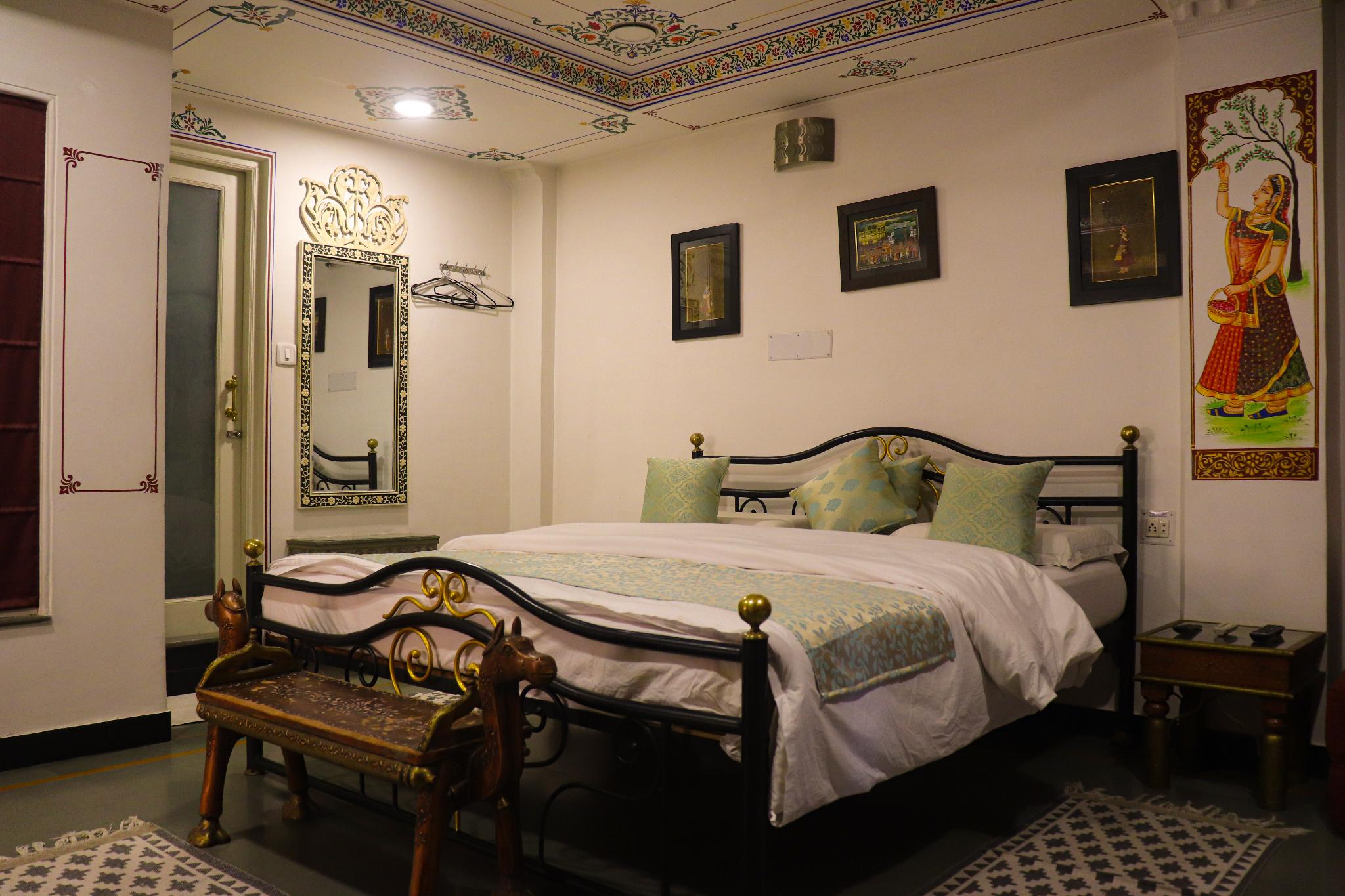 Guest Room, Deluxe, King Bed, Large