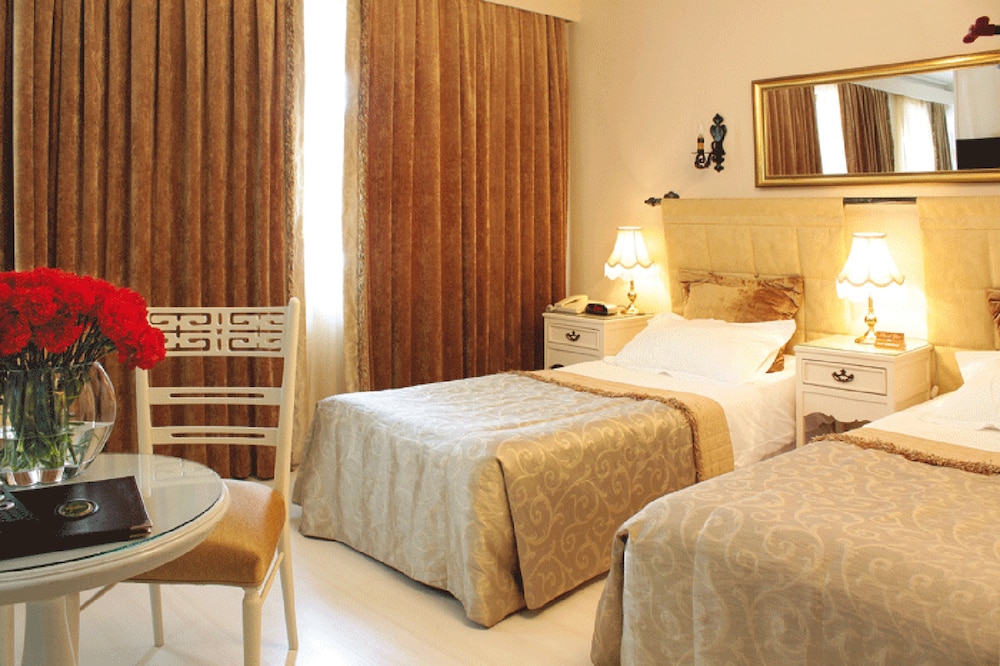 Celal Sultan Hotel Special Class 36/87