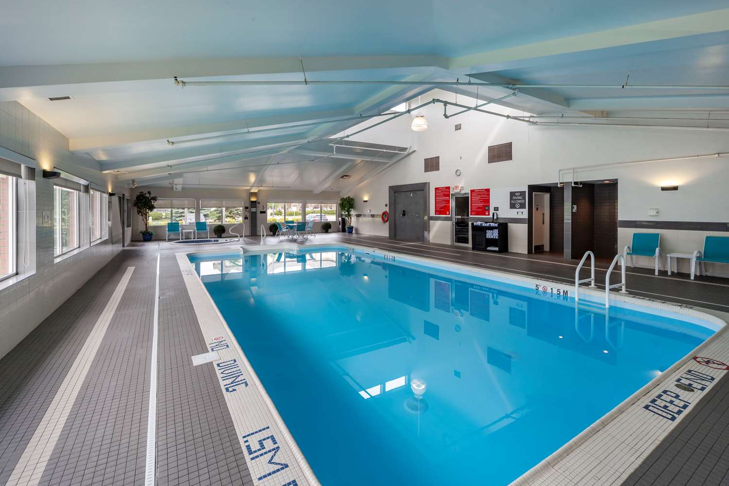 Best Western Plus West Edmonton 39/77