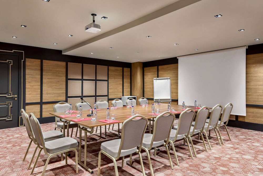 Ramada by Wyndham Erzurum 38/46