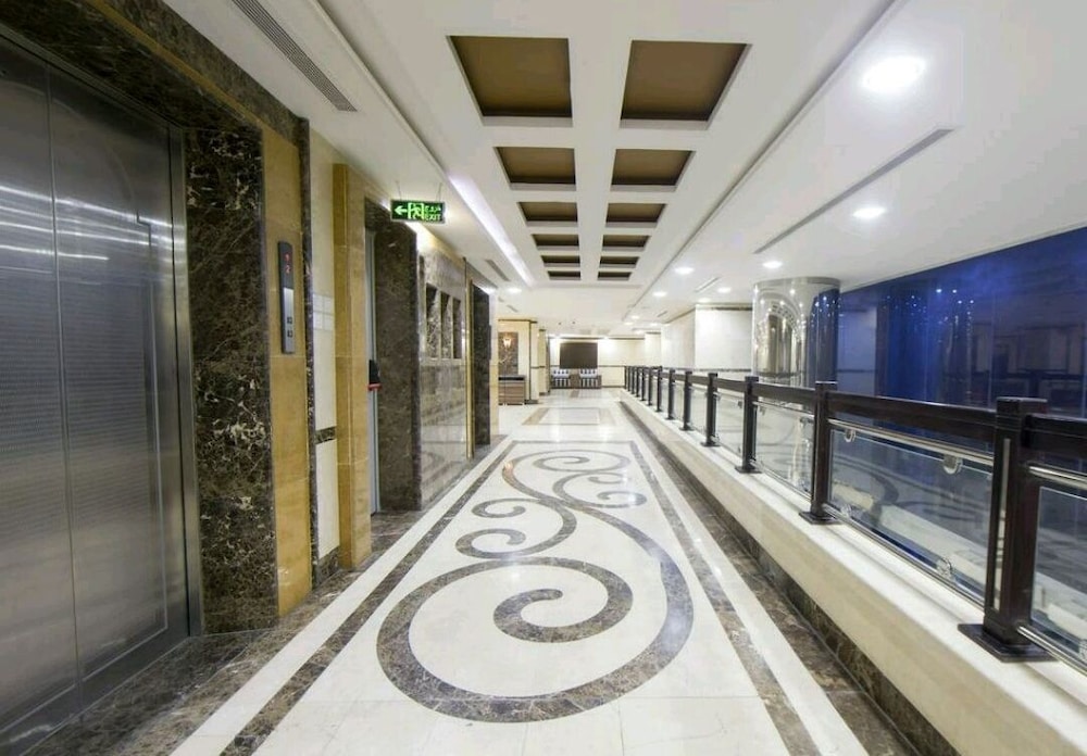 Snood Alazama Hotel 13/20