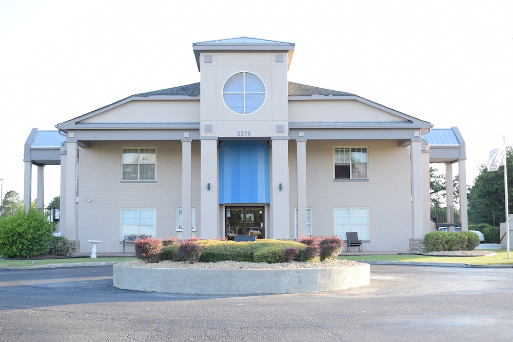 Econo Lodge At The University 5/41